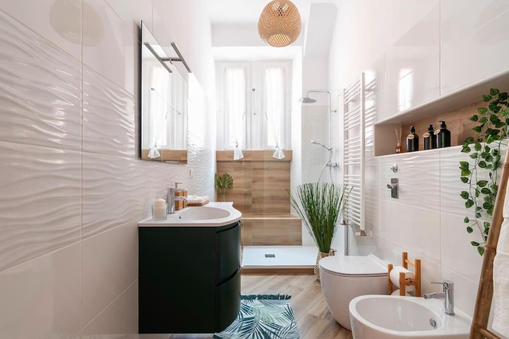 Ferienwohnung New Jungle & Charming Flat - Zona De Angeli Mailand Exterior foto